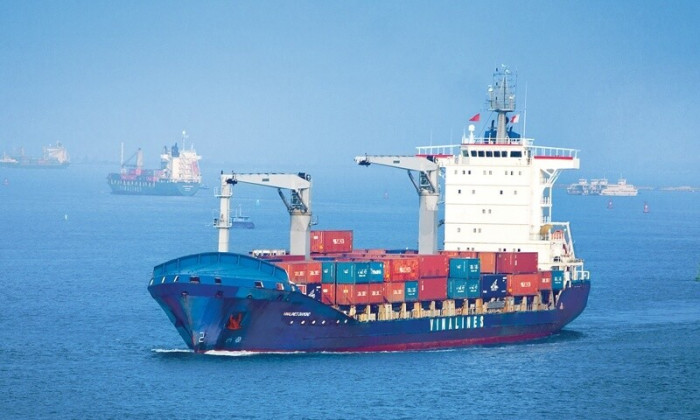 Ưu điểm khi vận chuyển hàng hóa đường biển